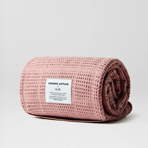 Crown Affair x Ilia The Towel in Pink